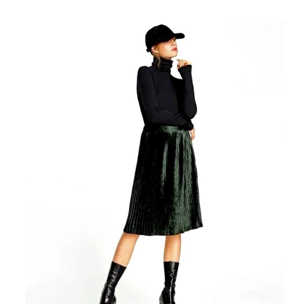 Zara Green Velvet Midi Skirt.